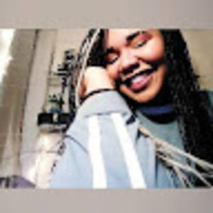 Meet your Posher, Celina